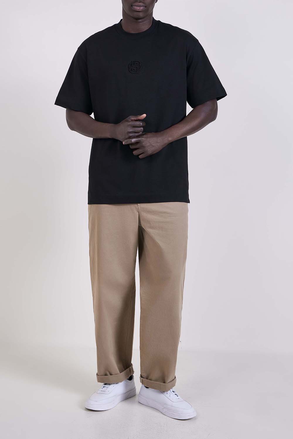 חולצת טי בגזרה משוחררת